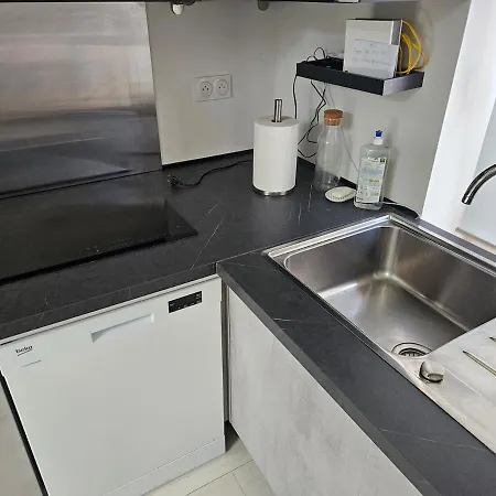Apartment Grand Appartement Moderne, Hypercentre, 3 Chambres, Parking Nancy