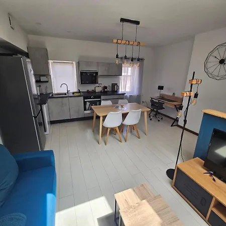 Grand Appartement Moderne, Hypercentre, 3 Chambres, Parking Nancy
