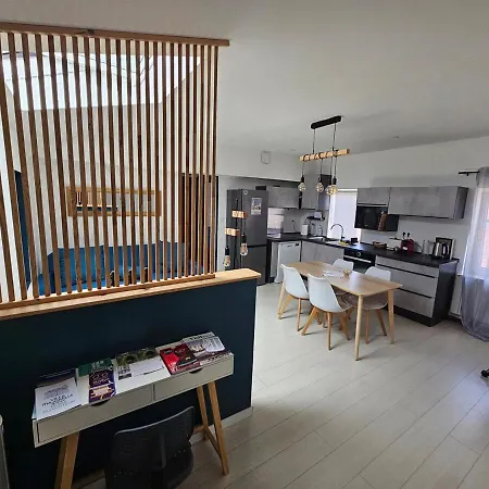 Apartment Grand Appartement Moderne, Hypercentre, 3 Chambres, Parking