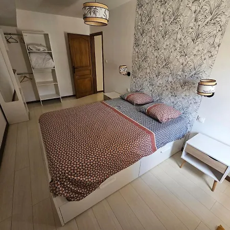 Grand Appartement Moderne, Hypercentre, 3 Chambres, Parking Apartment *