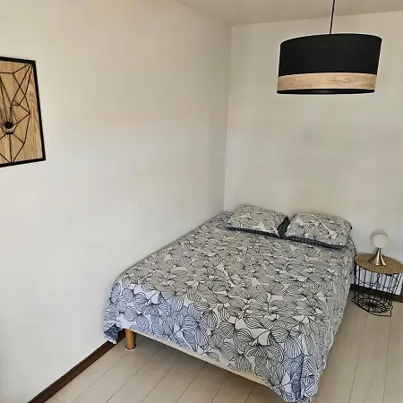 Grand Appartement Moderne, Hypercentre, 3 Chambres, Parking Apartment *